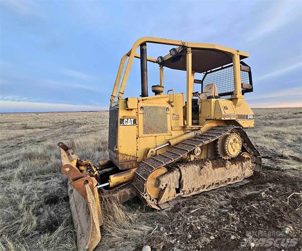 CAT D4H Buldooserid