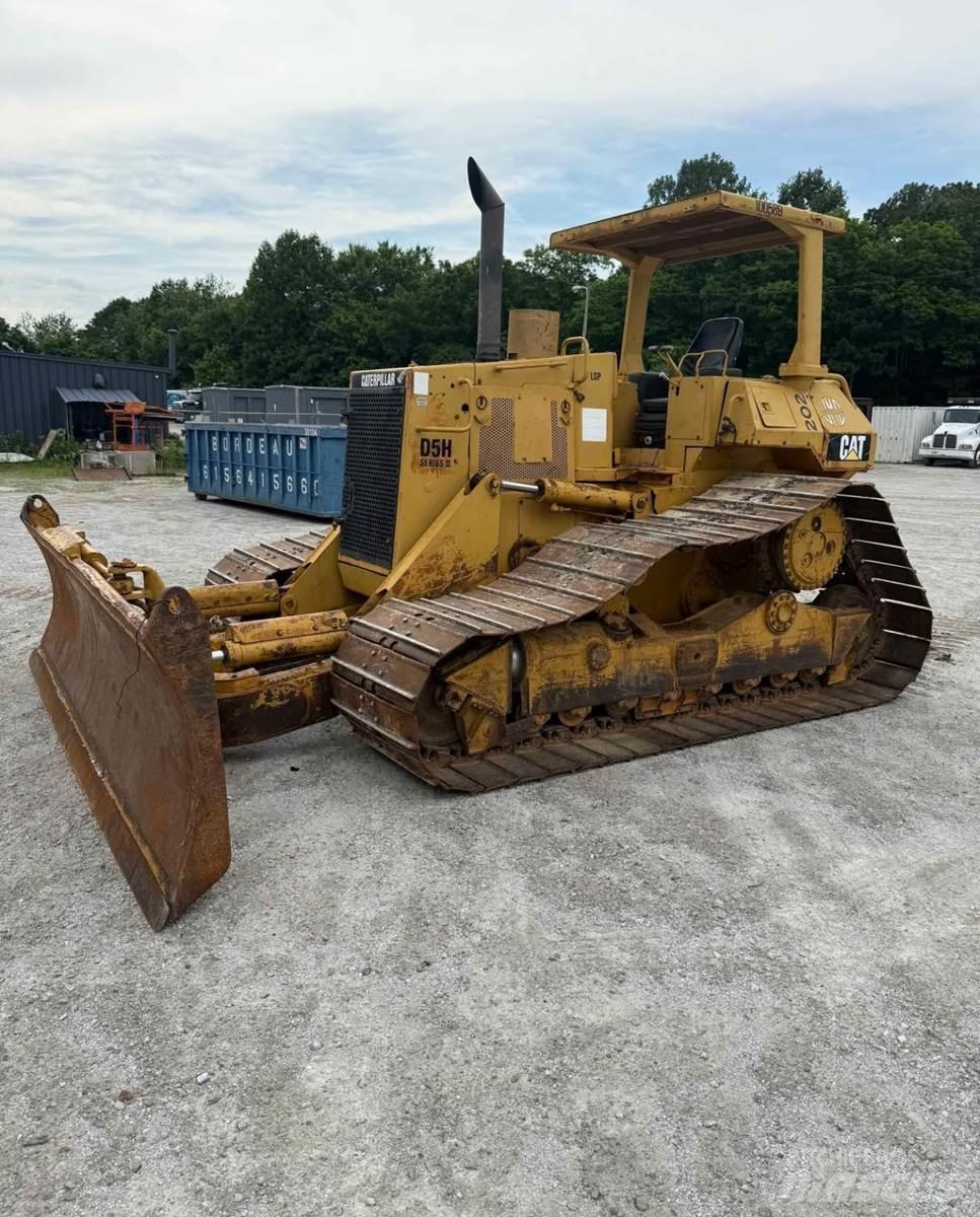 CAT D5H II Buldooserid