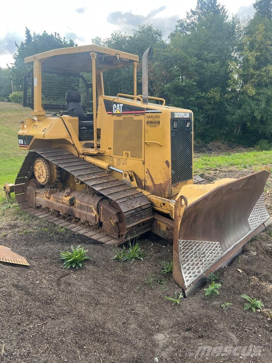 CAT D5N Buldooserid