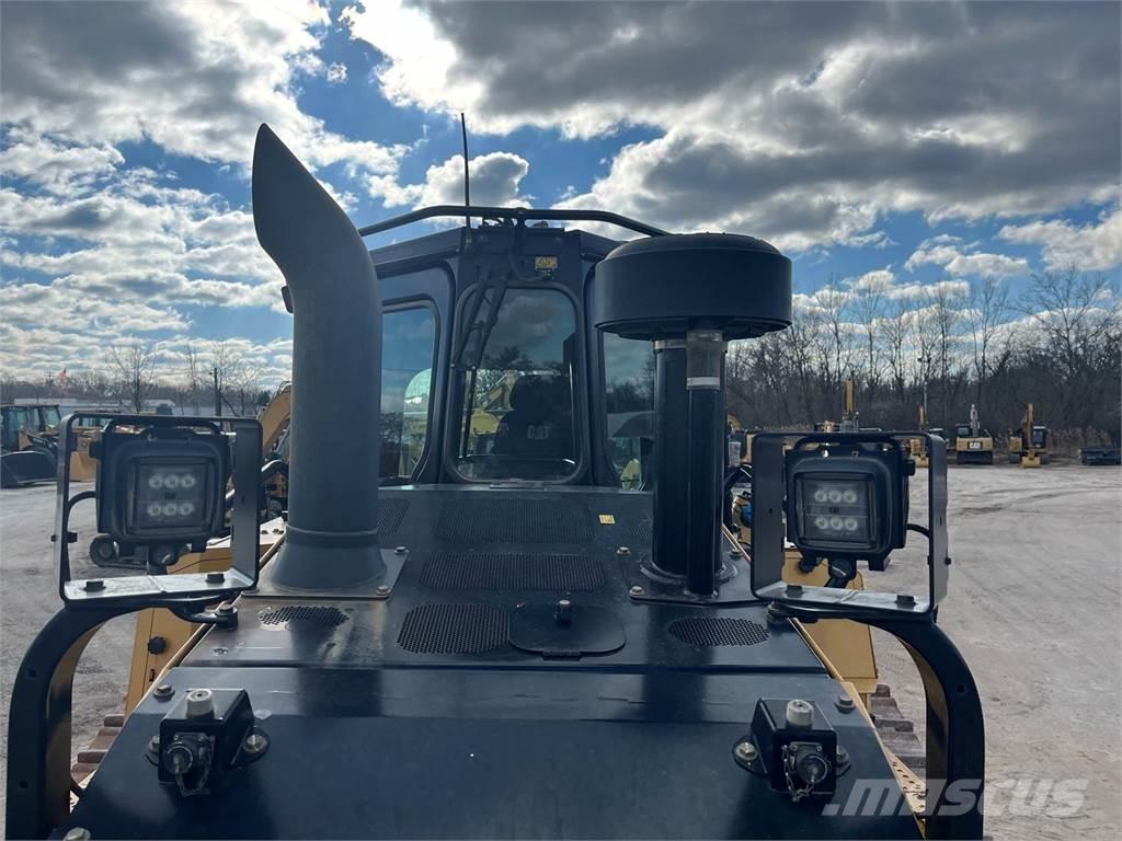CAT D6 Buldooserid