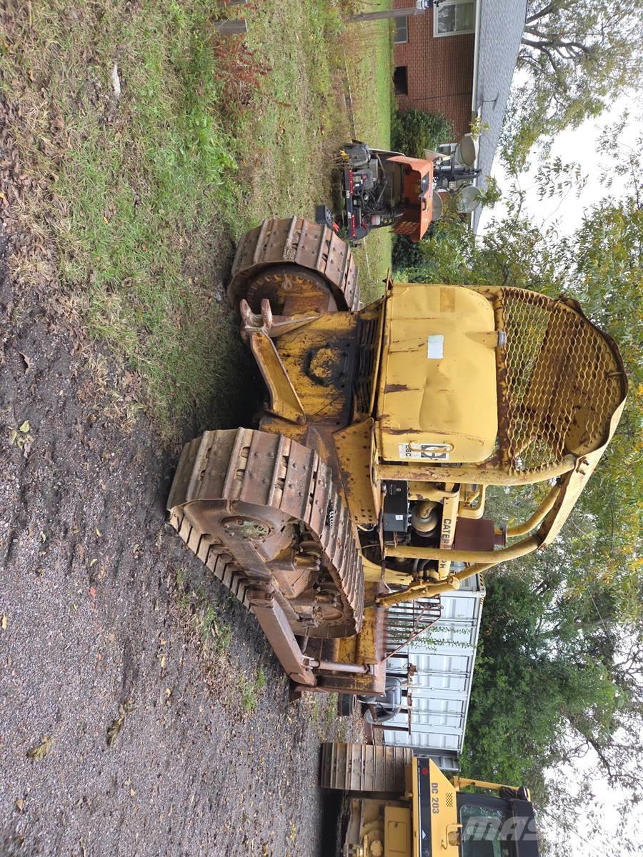CAT D6C Buldooserid