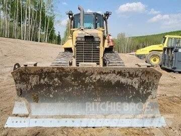 CAT D6N XL Buldooserid
