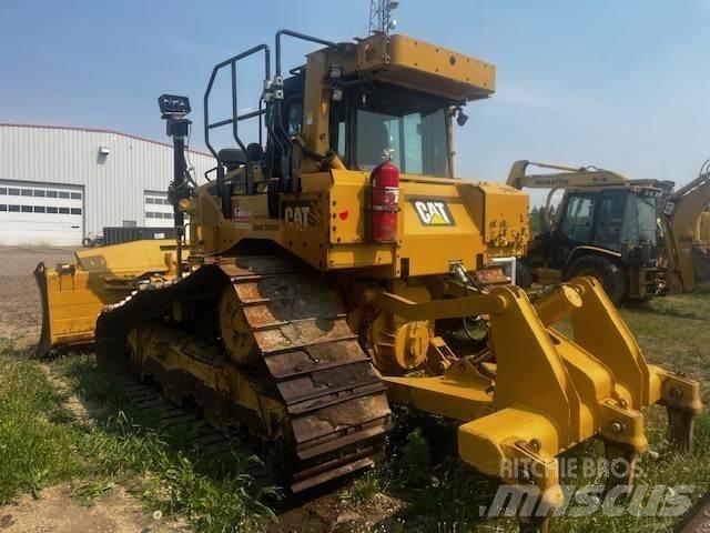 CAT D6T Buldooserid
