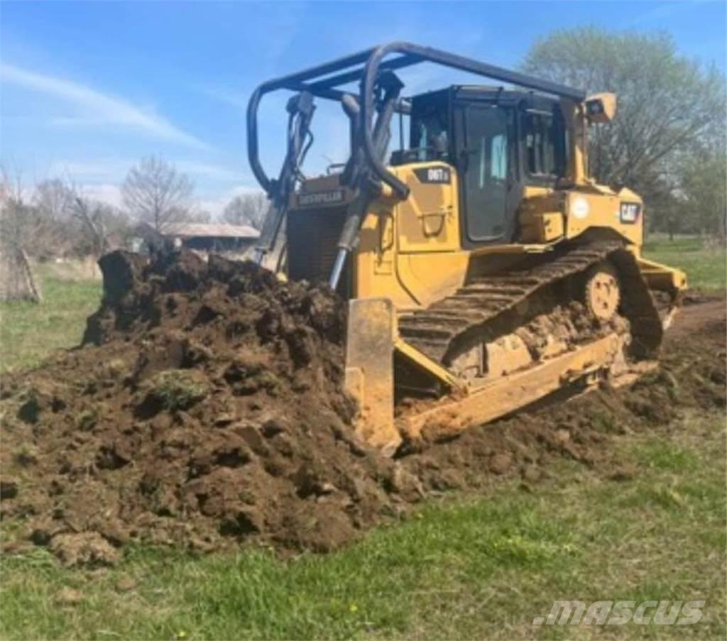 CAT D6T XW Buldooserid
