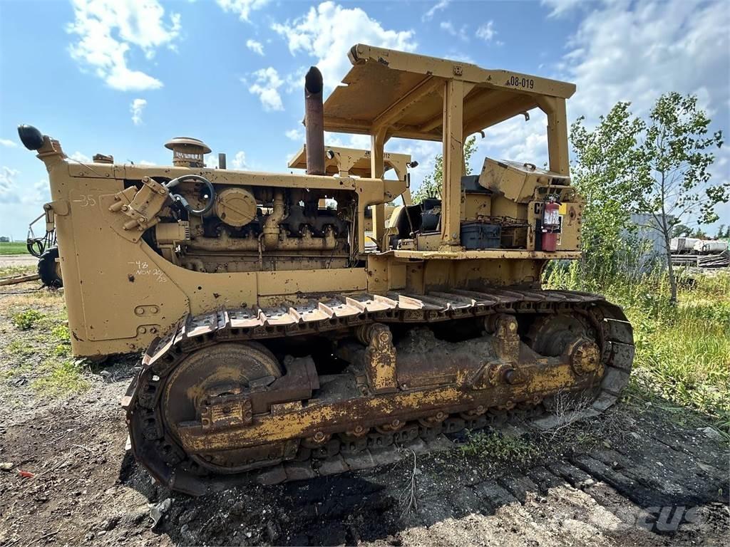 CAT D8H Buldooserid