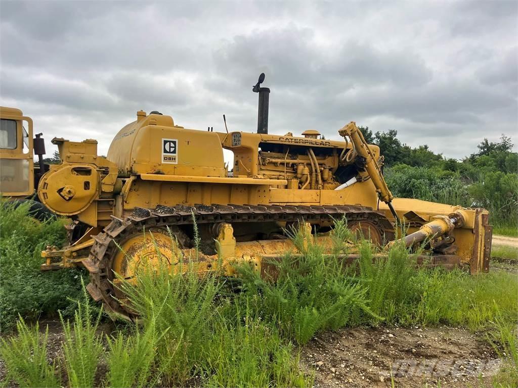 CAT D8H Buldooserid