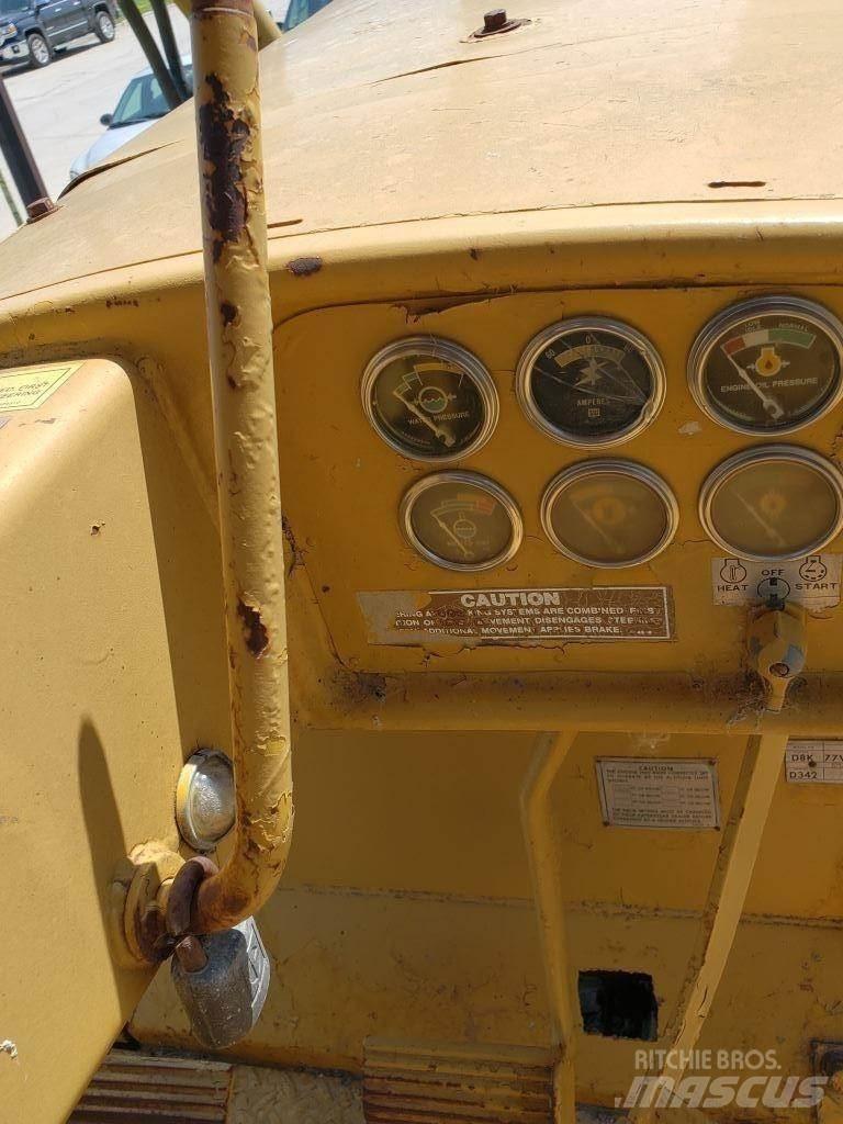 CAT D8K Buldooserid