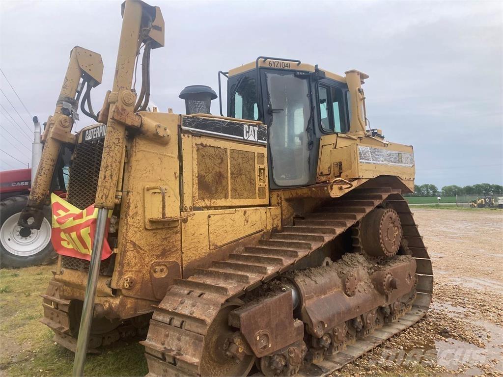 CAT D8R Buldooserid