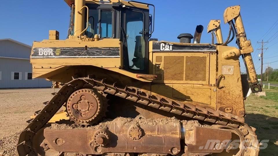 CAT D8R Buldooserid