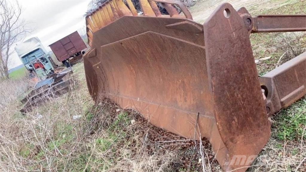 CAT D8R Buldooserid