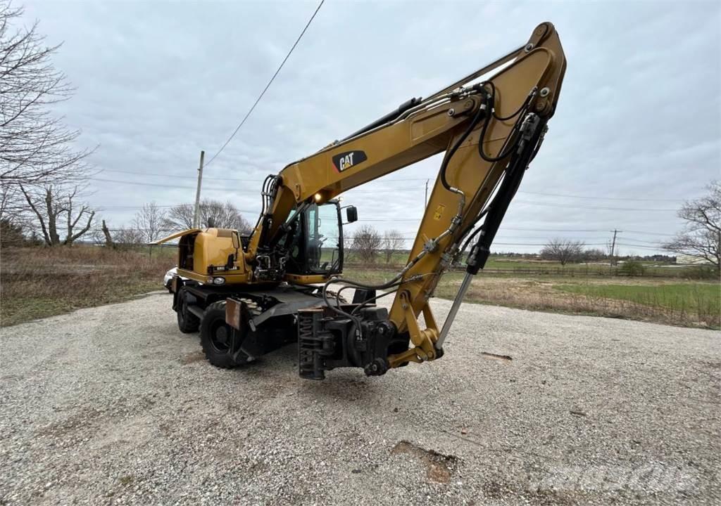 CAT M313D Ratasekskavaatorid