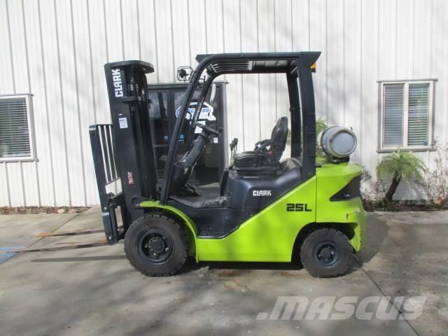 Clark S25L Kahveltõstukid - muud