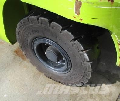 Clark S25L Kahveltõstukid - muud