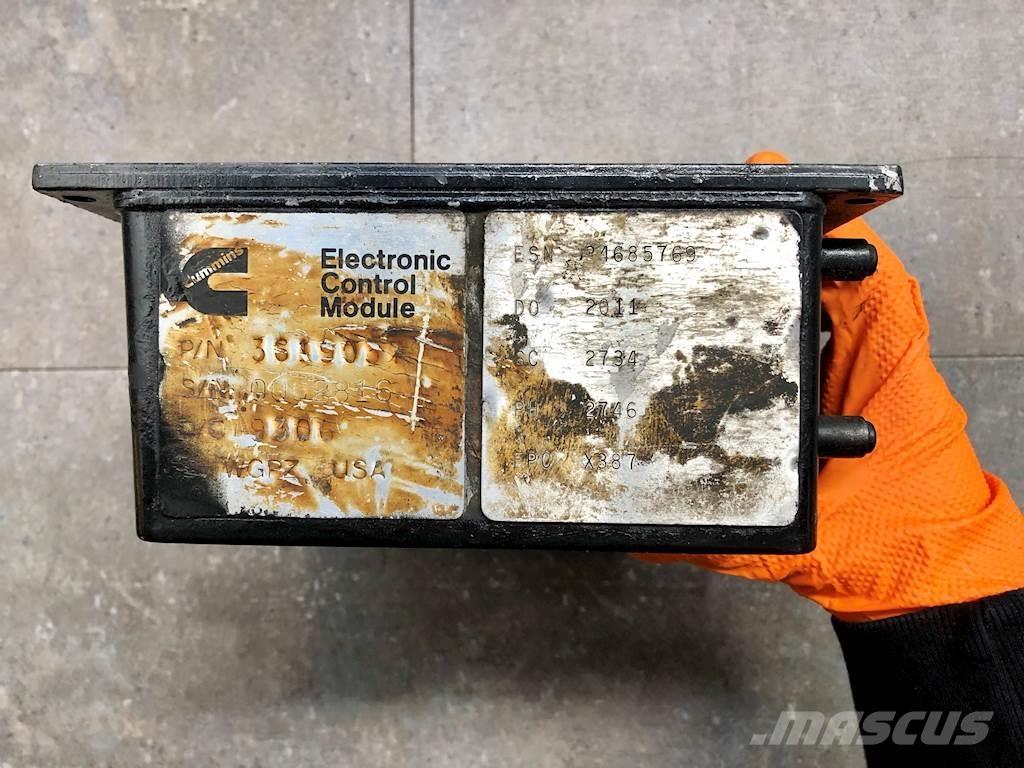 Cummins L10 Elektroonikaseadmed