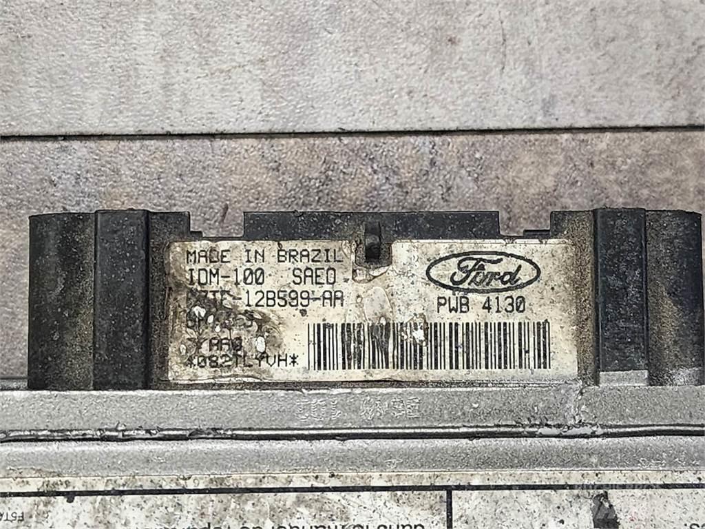 Ford 7.3 Elektroonikaseadmed