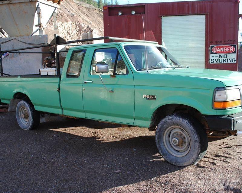 Ford F-250 Madelkaubikud