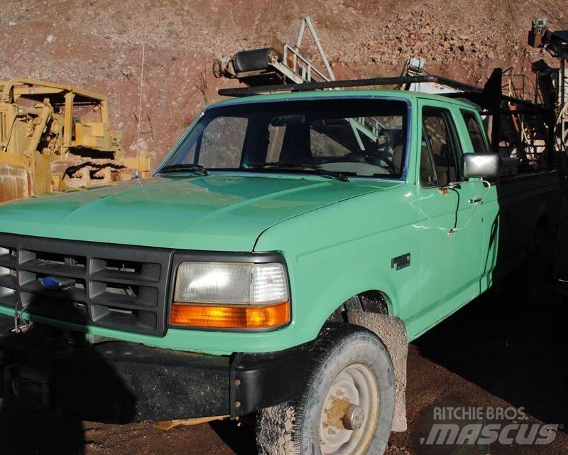 Ford F-250 Madelkaubikud