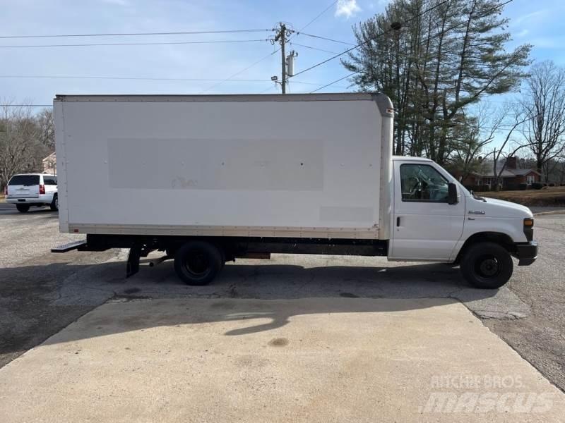 Ford F-350 Furgoonautod