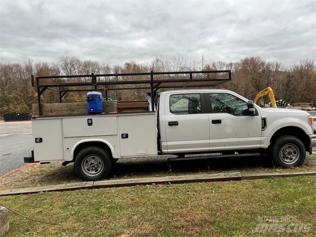 Ford F-350 Munitsipaalsõidukid