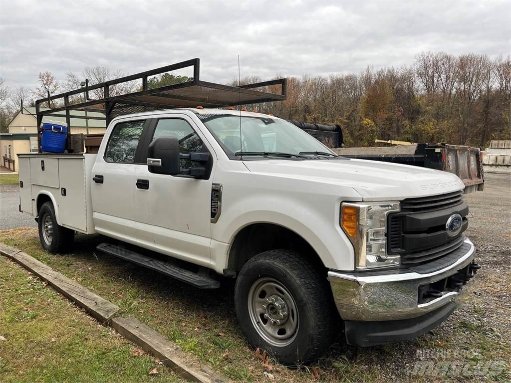 Ford F-350 Munitsipaalsõidukid