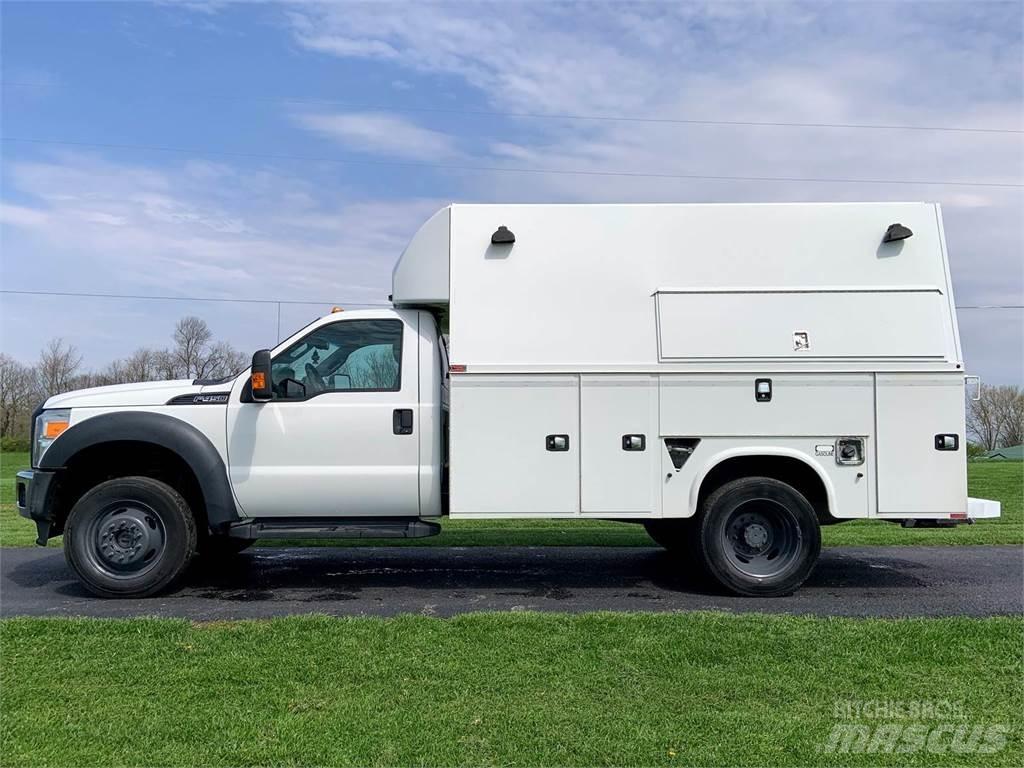 Ford F-450 Munitsipaalsõidukid