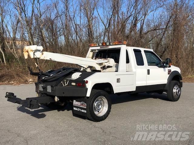 Ford F-550 Puksiirid