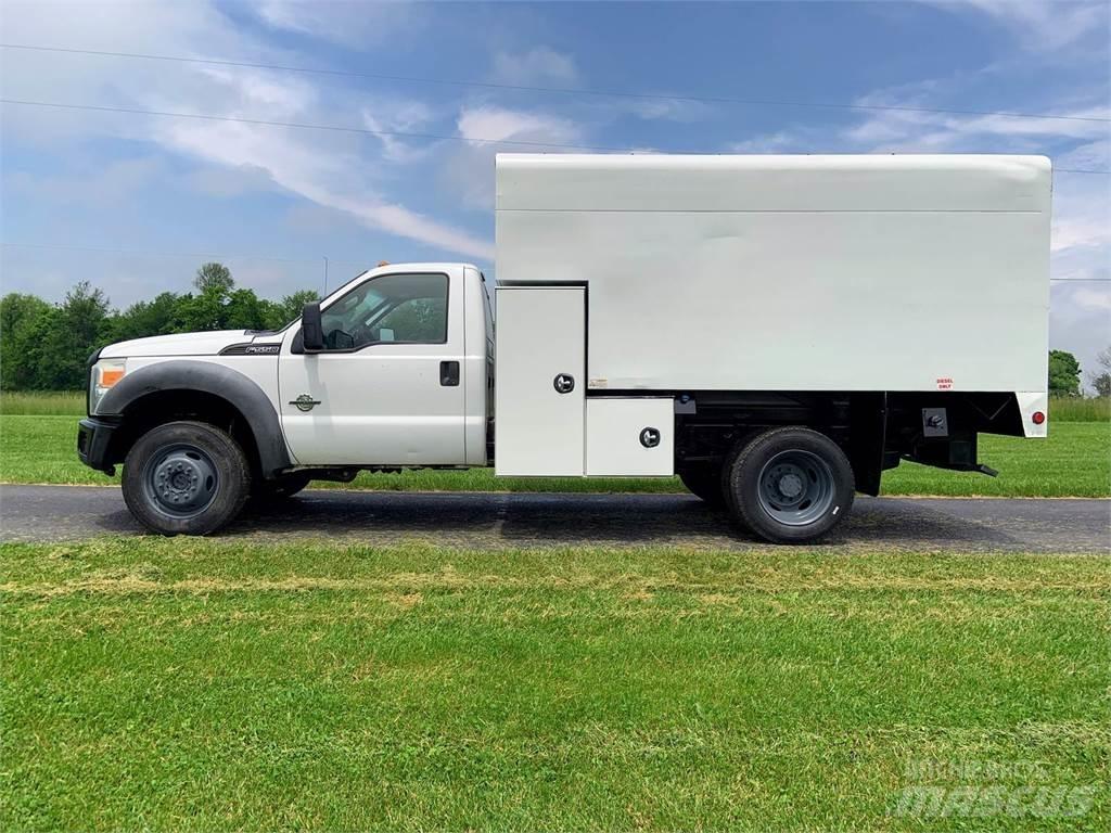 Ford F-550 Hakkeveokid