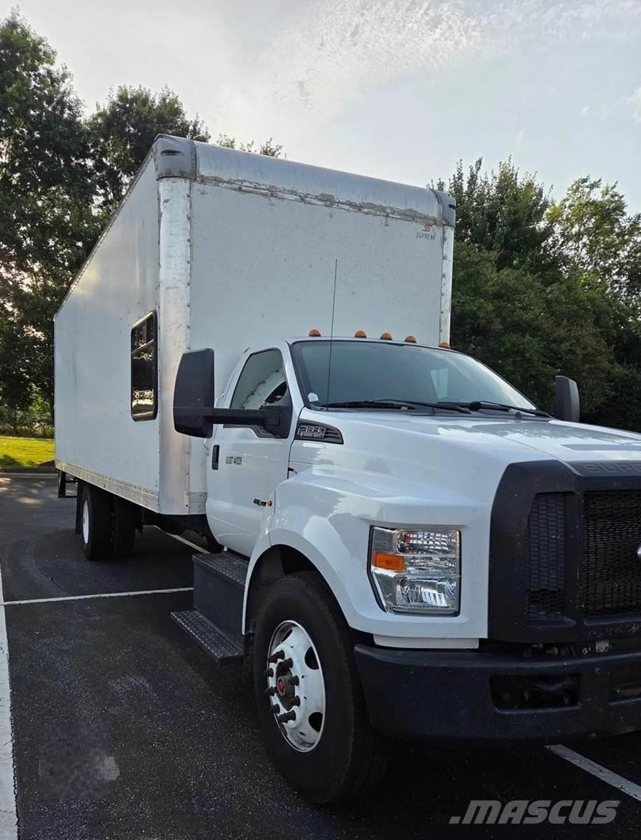 Ford F-650 Furgoonautod