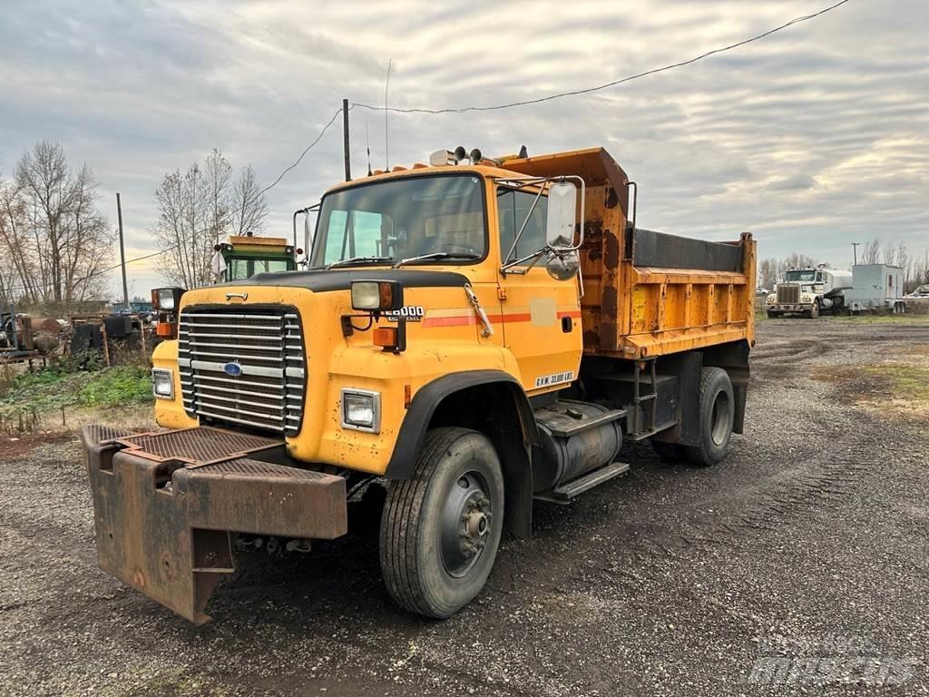 Ford L8000 Kallurid