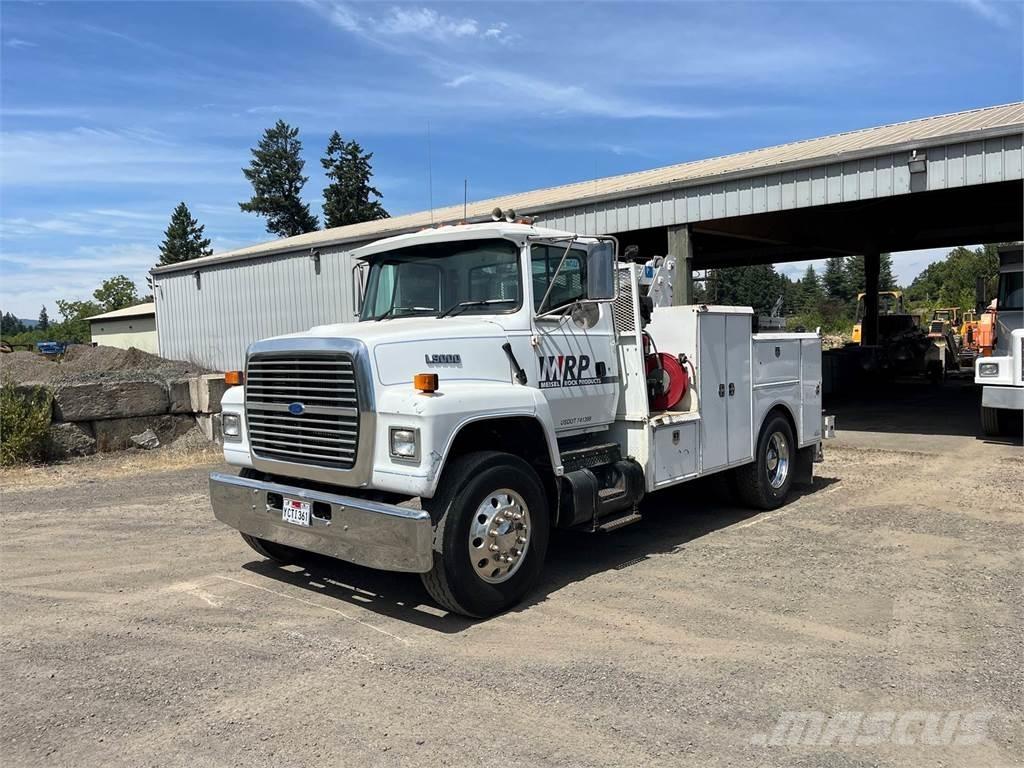 Ford L8000 Munitsipaalsõidukid