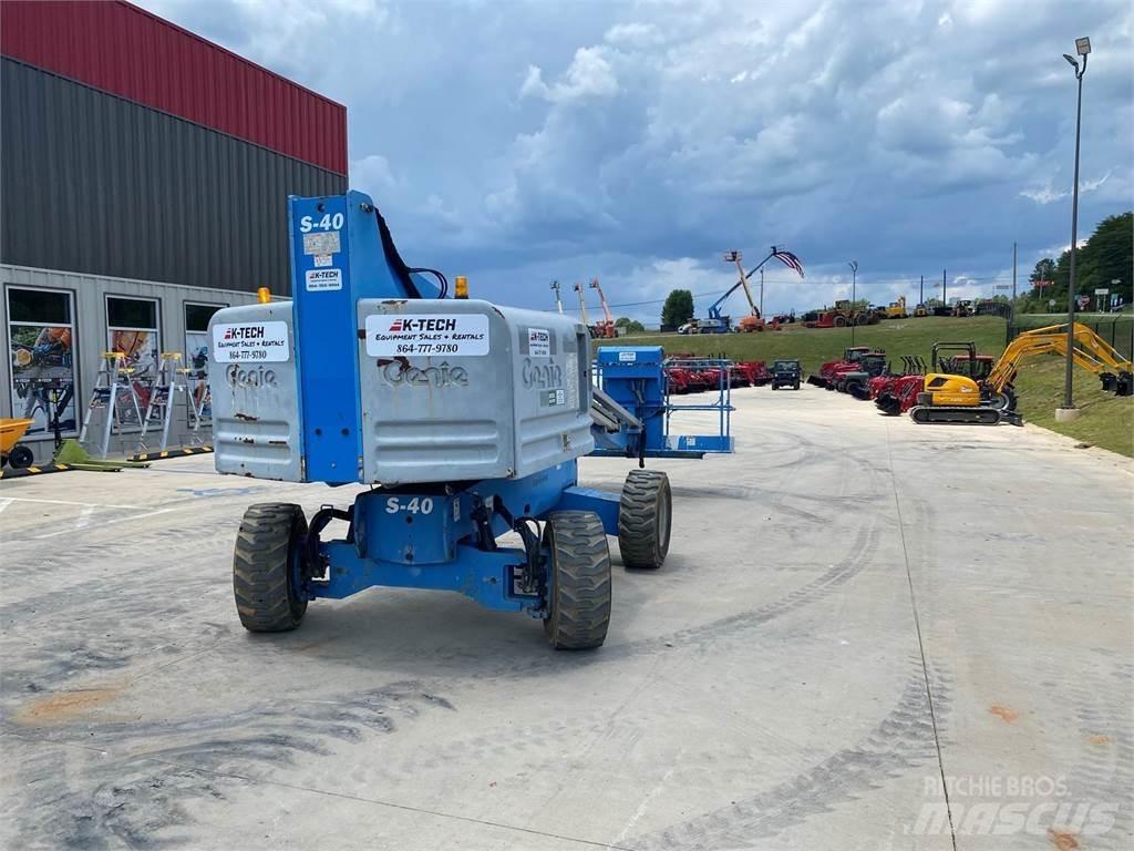 Genie S-40 Teleskoop poomtõstukid