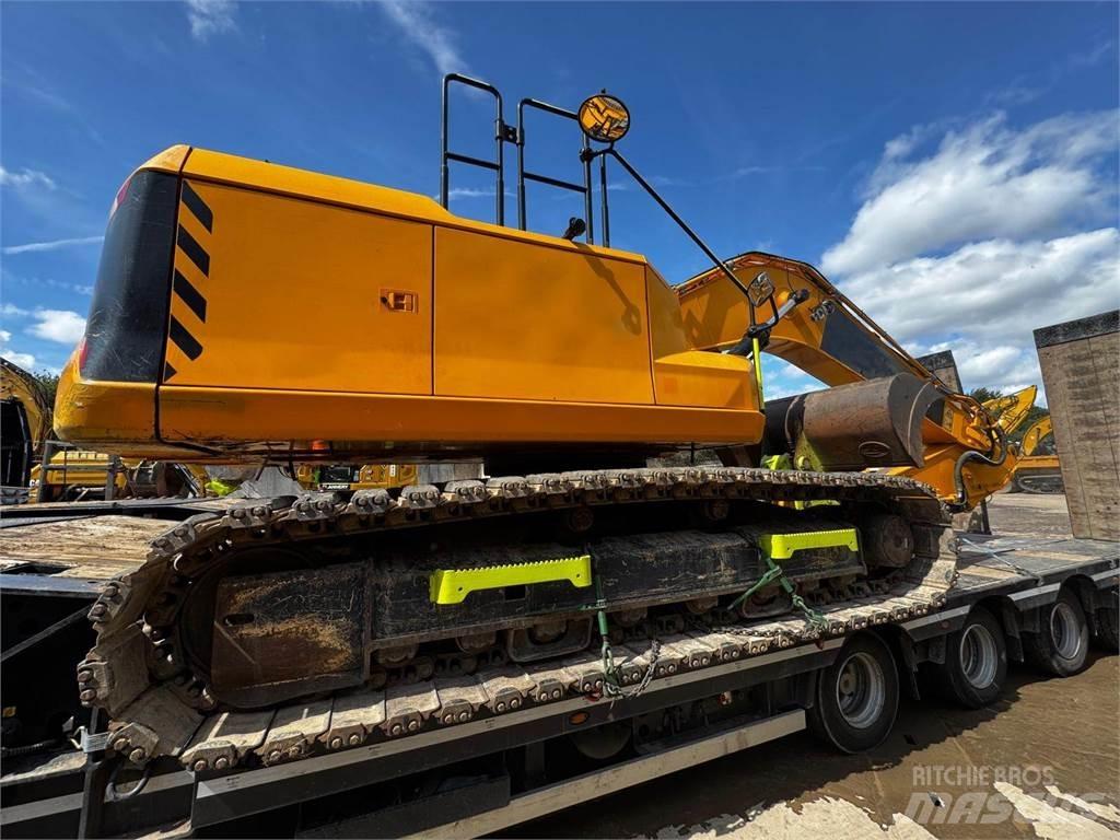 JCB 220XLC Roomikekskavaatorid