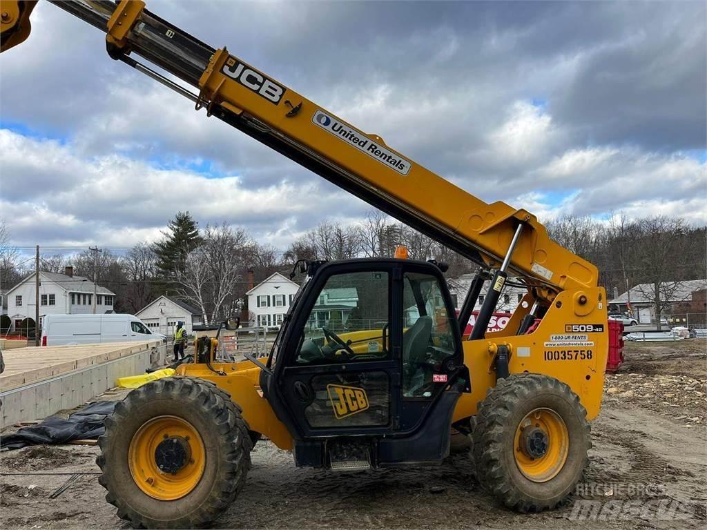 JCB 509-42 Teleskooplaadurid