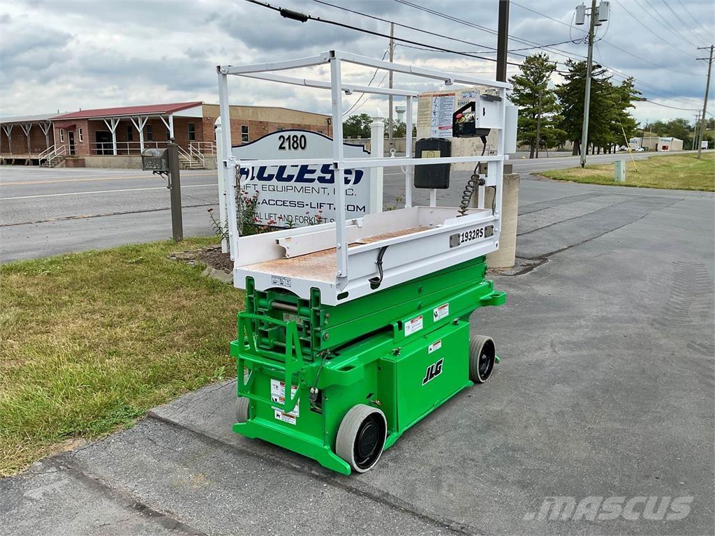 JLG 1932RS Käärtõstukid