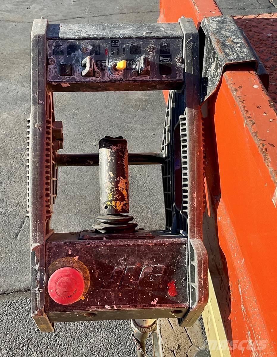 JLG 2632ES Käärtõstukid