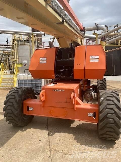 JLG 860SJ Iseliikuvad poomtõstukid