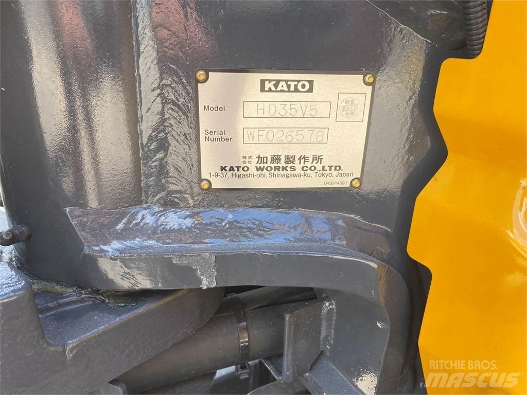 Kato 35V-5 Miniekskavaatorid < 7 t
