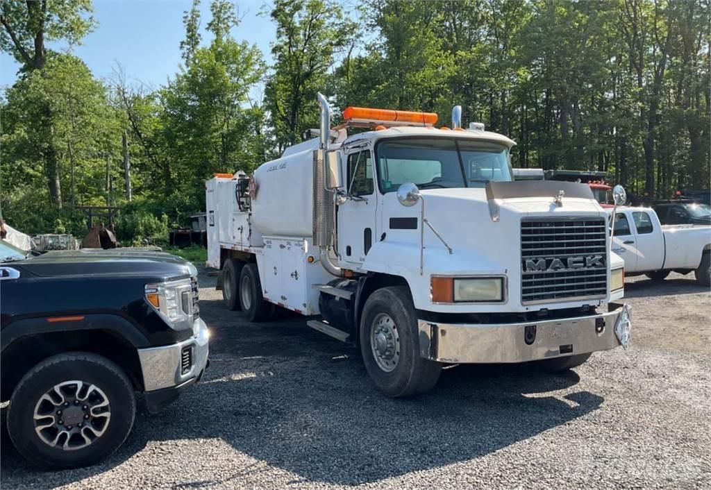 Mack CH613 Tsisternveokid