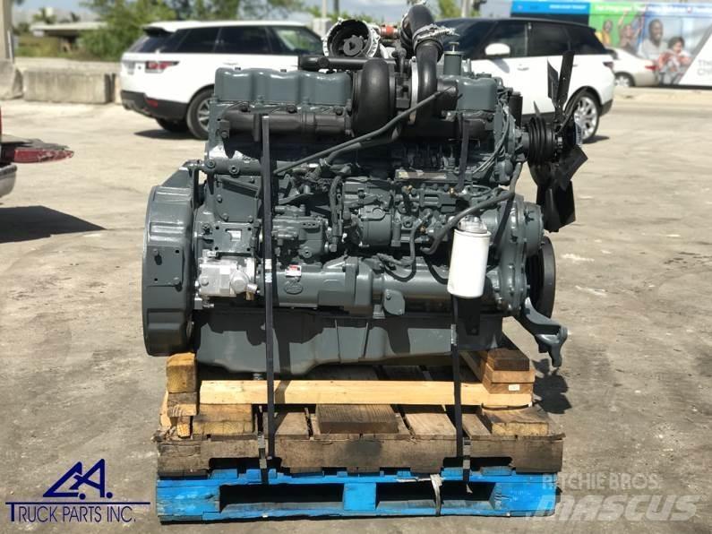 Mack E6 Mootorid