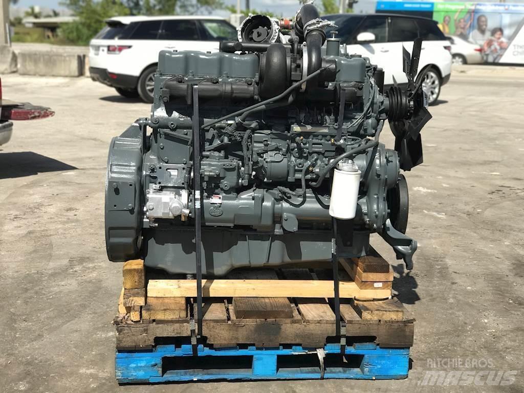 Mack E6 Mootorid