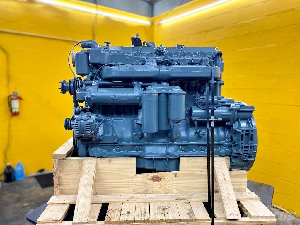 Mack E7 Mootorid