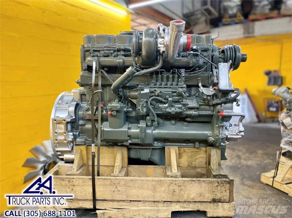 Mack E7 Mootorid