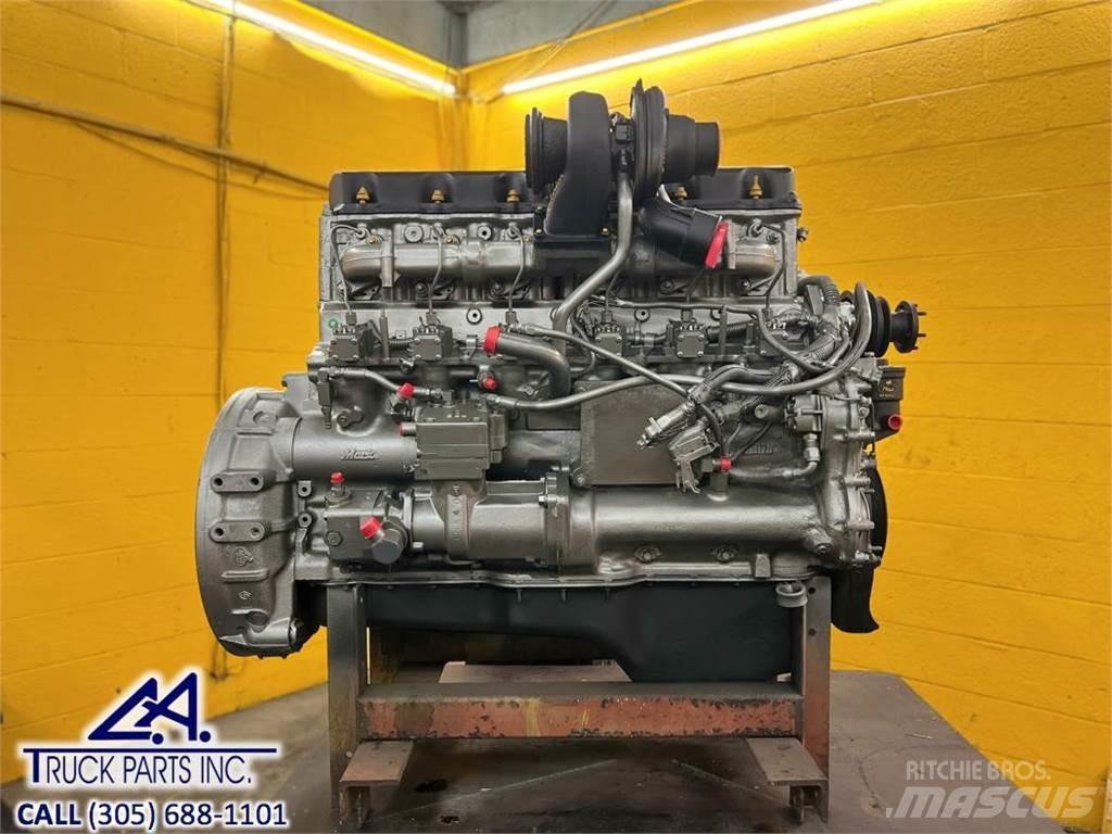 Mack E7 Mootorid