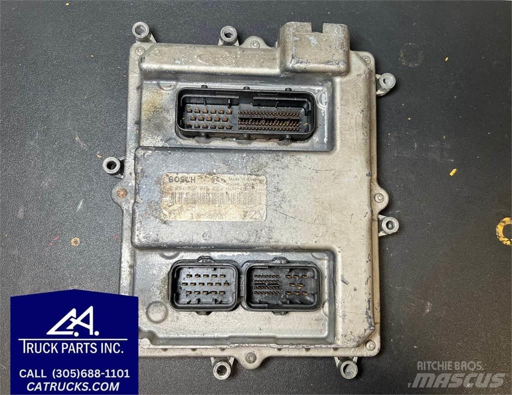 Mack E7 Elektroonikaseadmed