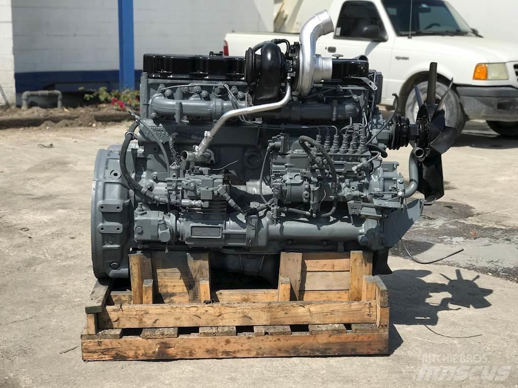Mack E7-350 Mootorid