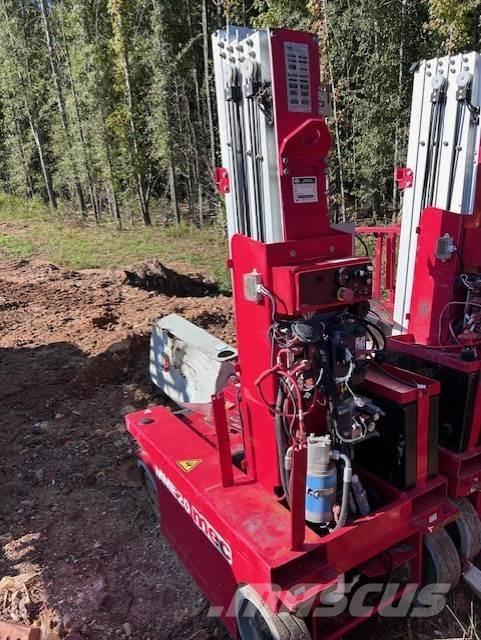 MEC 20 Mast climbing work platforms