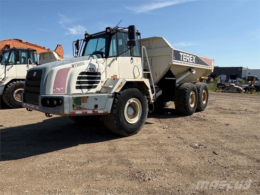 Terex TA30 Liigendraamiga pinnaseveokid