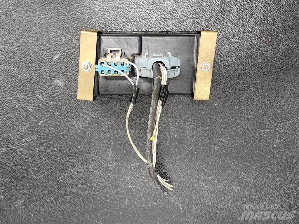  Unmarked Elektroonikaseadmed