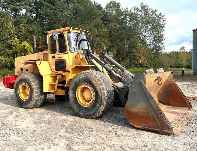 Volvo L120 Rataslaadurid