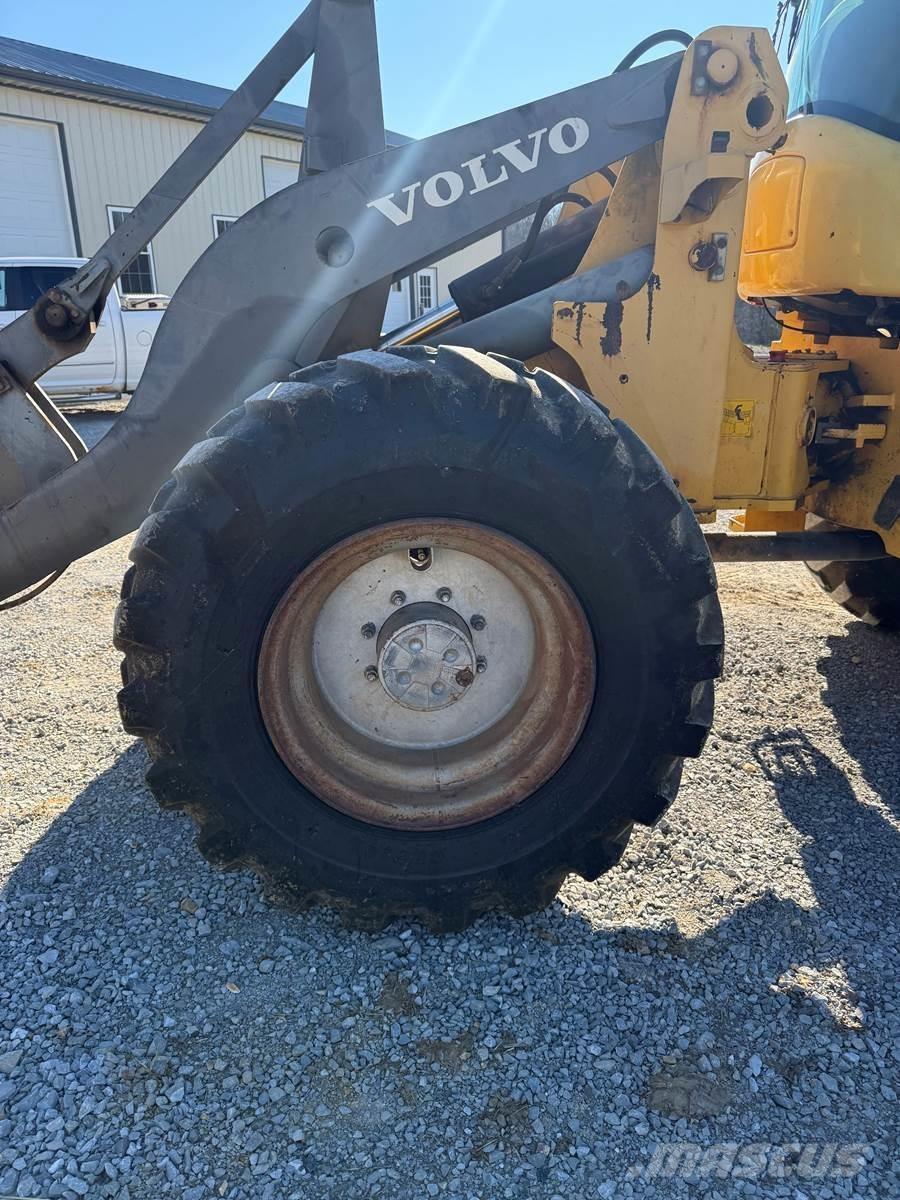 Volvo L45 Rataslaadurid